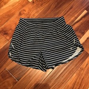 Athleta medium shorts